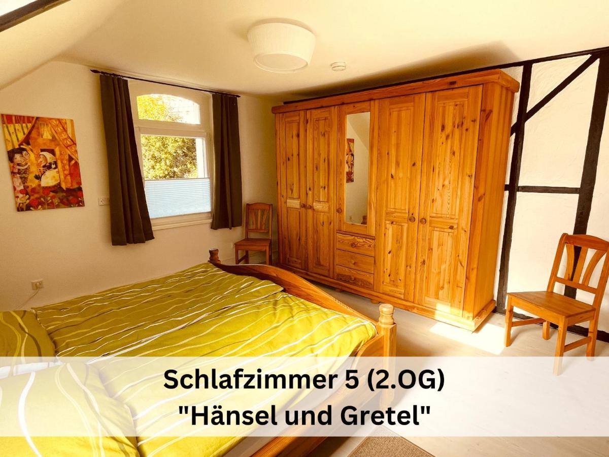 Ferienhaus Grimme - 350M2, 18 Betten - Mit Indoorspielplatz, Pool, Grosser Terrasse, Grill, Sauna, Kicker, Dart, Uvm - Ideal Fuer Familien Schmallenberg Exterior foto